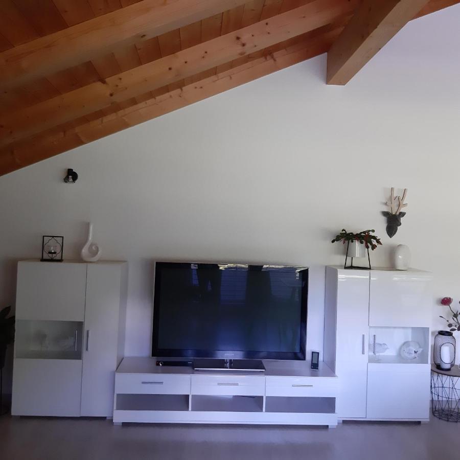 Au Apartment *